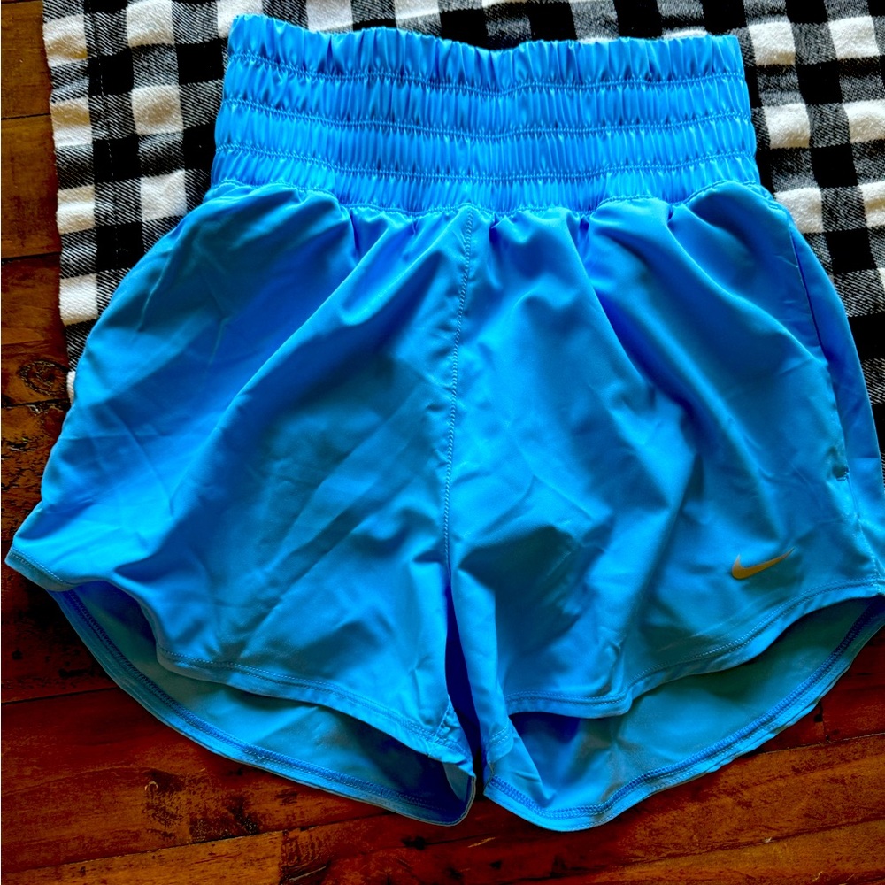 Nike drifit shorts